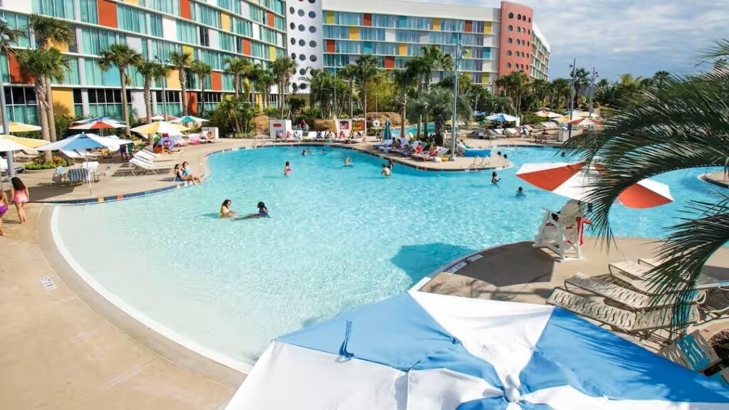 Best Disney & Universal Resorts For Families