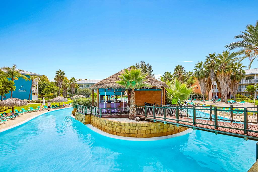baby and toddler hotel in spain with a short transfer