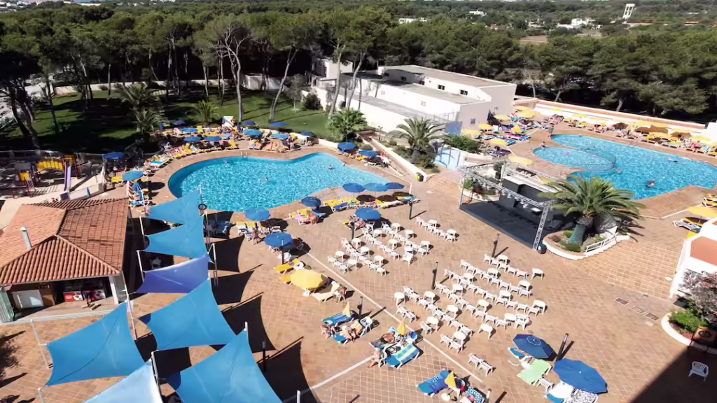 baby and toddler friendly hotel ibiza near the beach