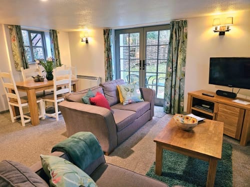 baby and toddler friendly cottage devon