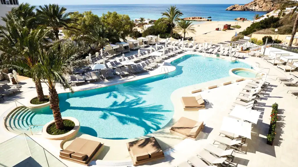 baby and toddler friendly hotel ibiza near the beach