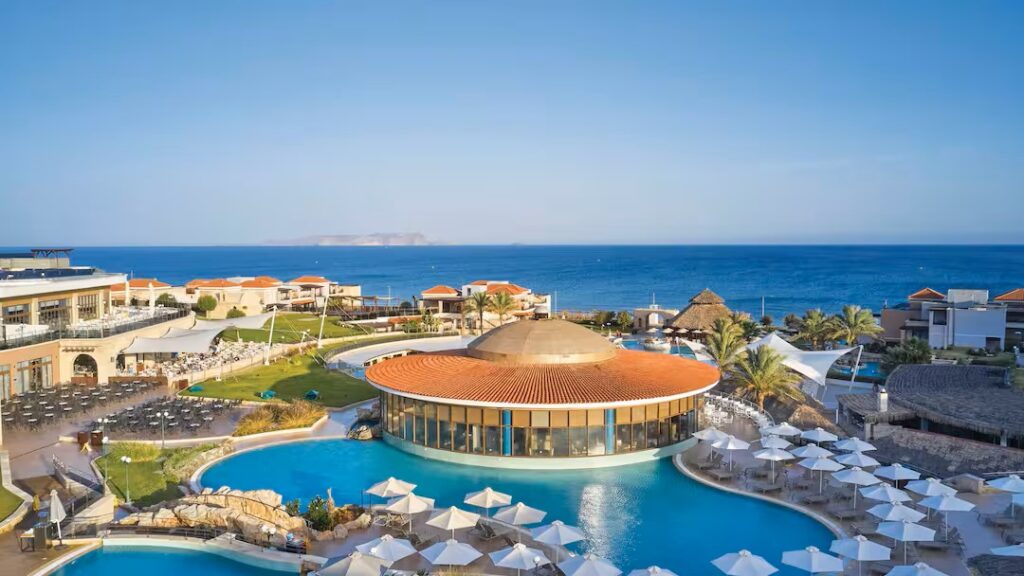 Hotels In Greece With Baby Clubs!