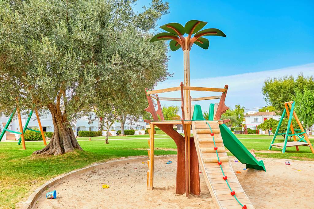 hotel in majorca with family rooms