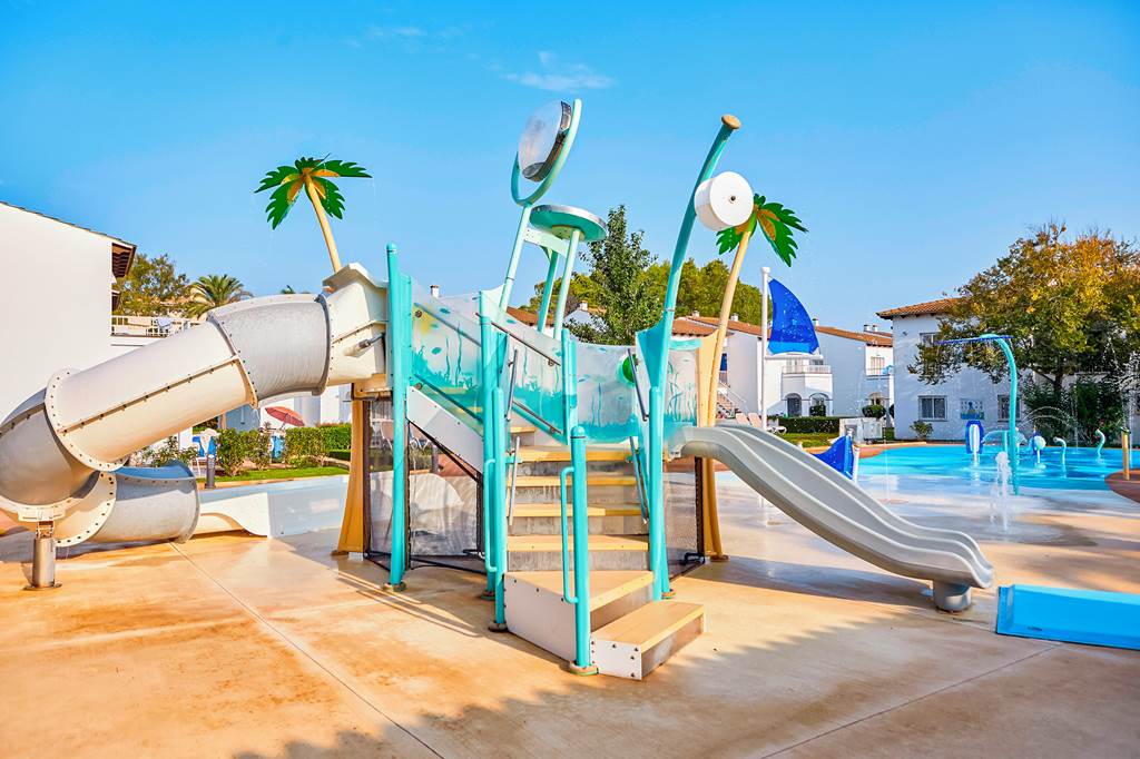 hotel in majorca with family rooms
