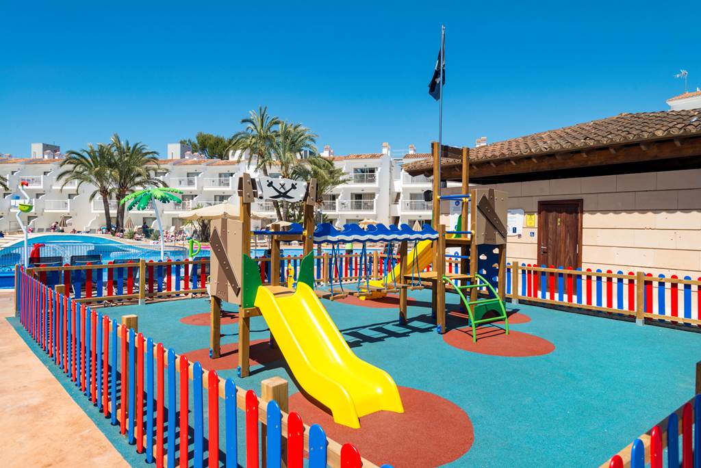 baby and toddler friendly hotel in majorca with a short transfer