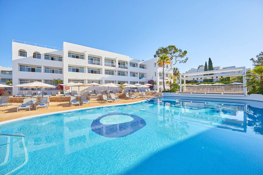 hotel in majorca with family rooms