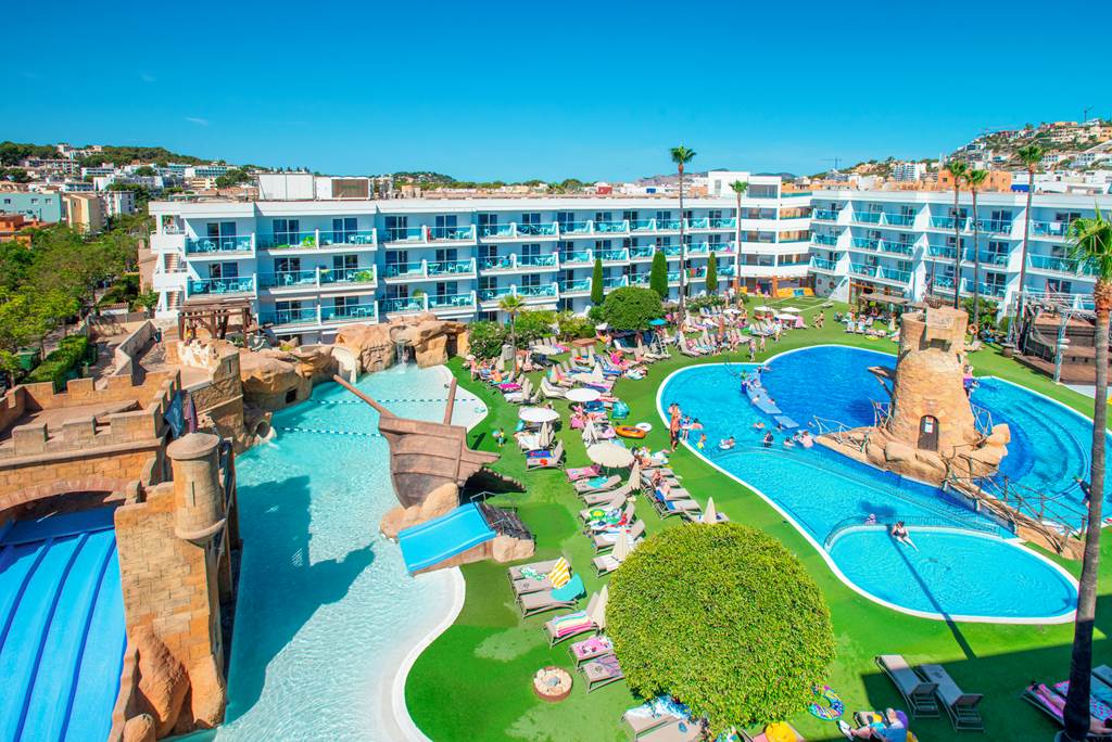 baby and toddler friendly hotel in majorca with a short transfer