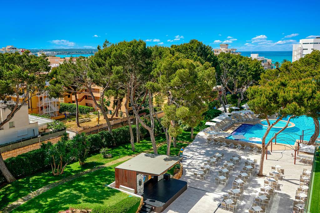 baby and toddler friendly hotel in majorca with a short transfer