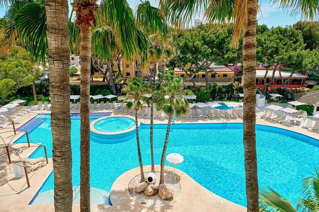 baby and toddler friendly hotel in majorca with a short transfer
