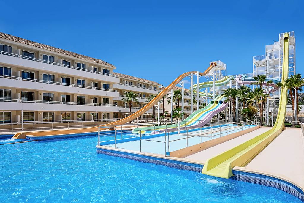 baby and toddler friendly hotel in majorca with a short transfer