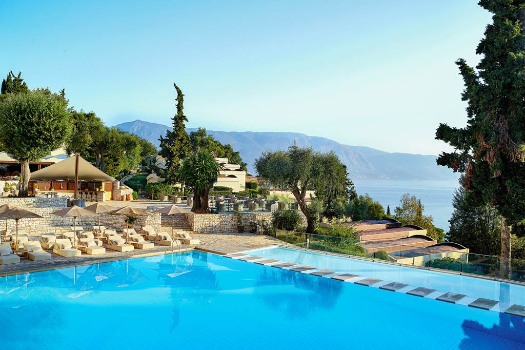 baby and toddler friendly hotel in greece with all inclusive plus