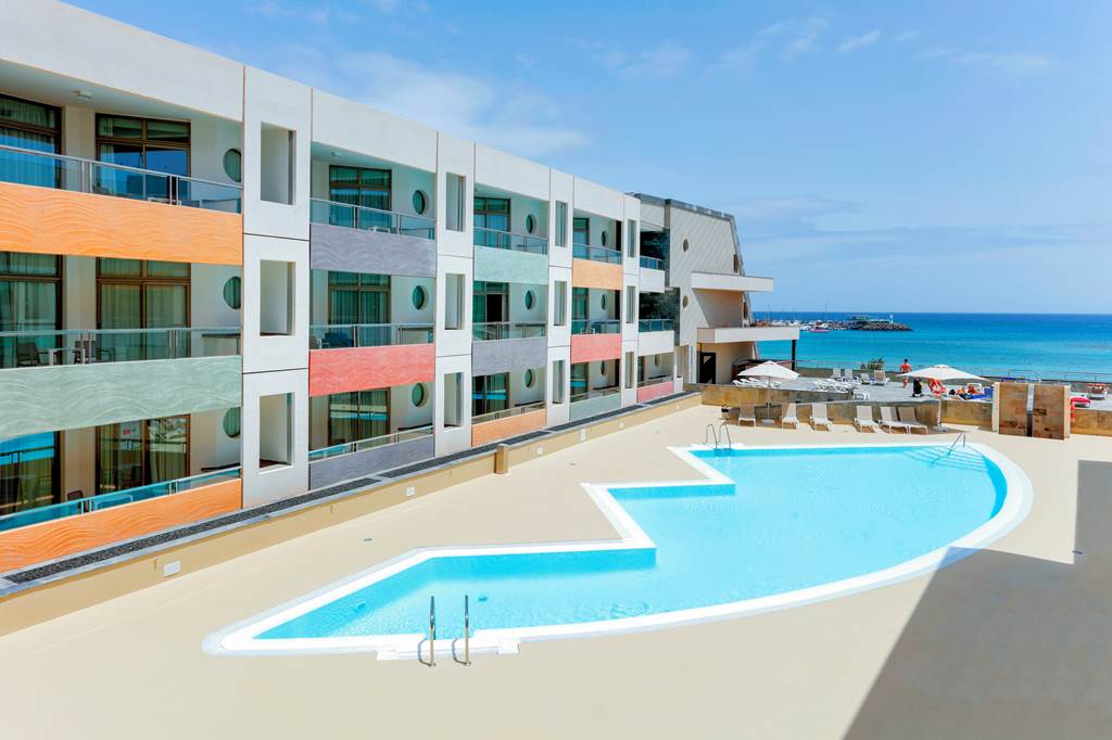 family friendly hotels in the canary islamds
