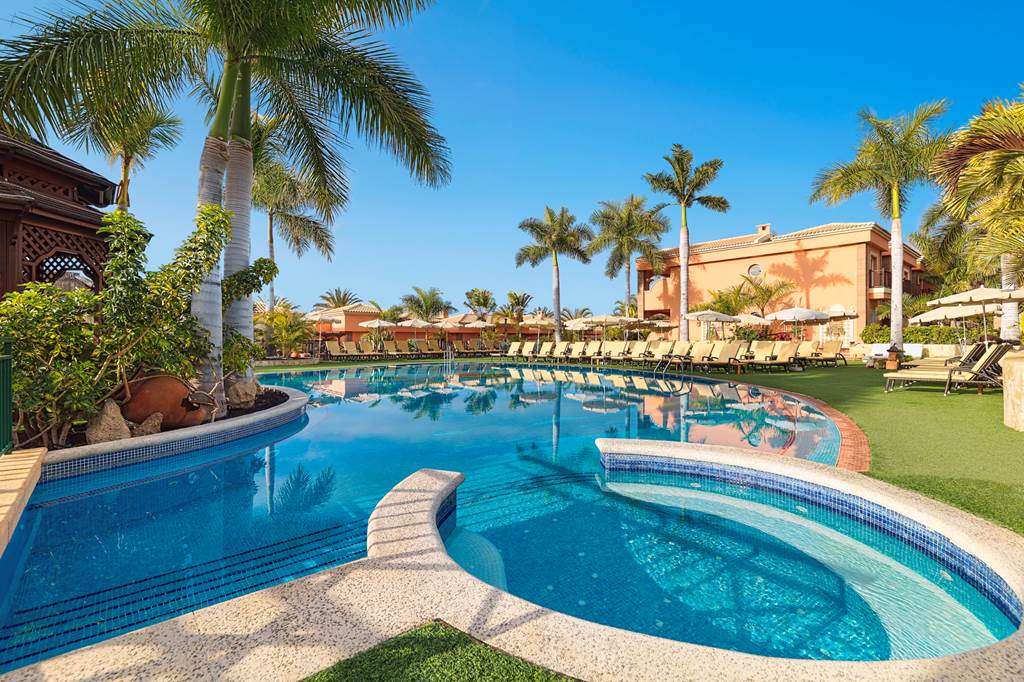 family friendly hotels in the canary islamds