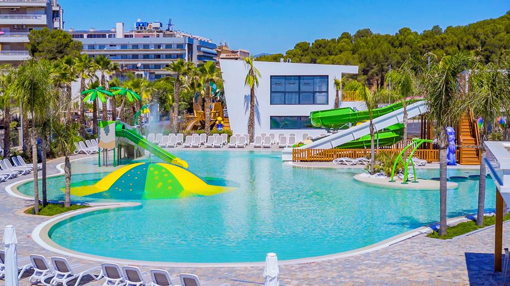 Toddler Friendly Hotels in Spain with Family Rooms