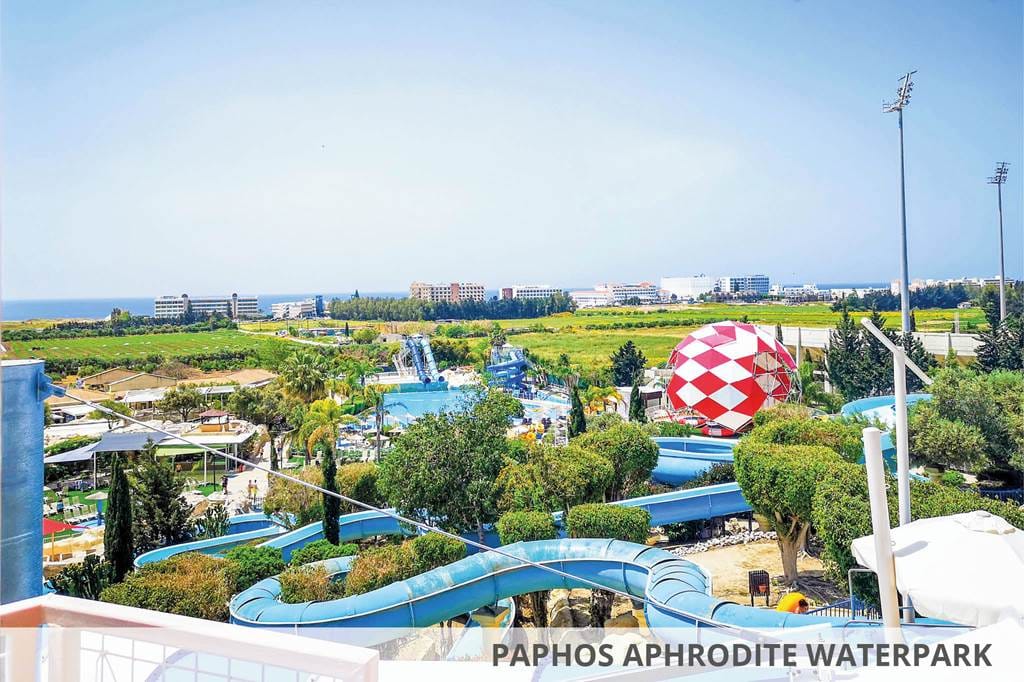 Hotels With Theme Parks & Waterparks