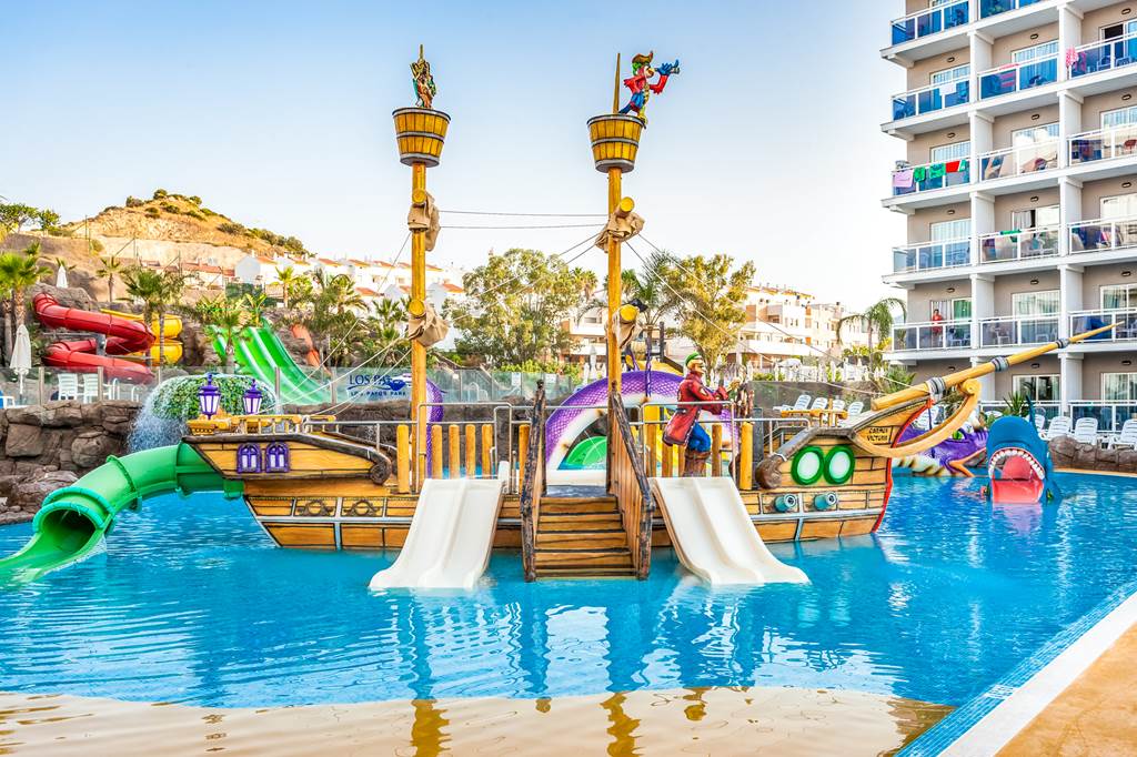 all inclusive resort with waterslides