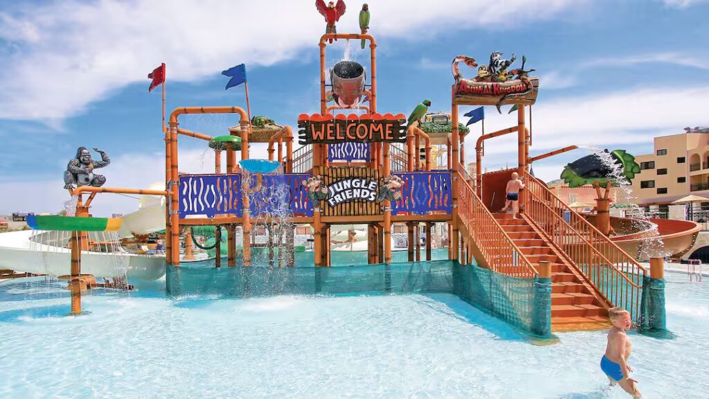 hotel with splash park