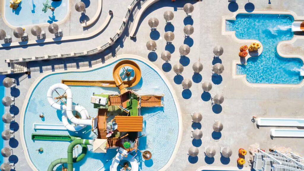 hotel with splash park
