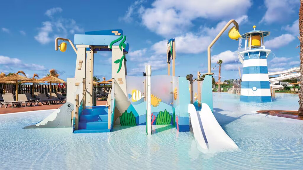hotel with splash park