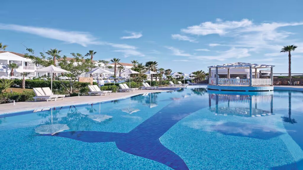 family friendly hotel near a gorgeous beach