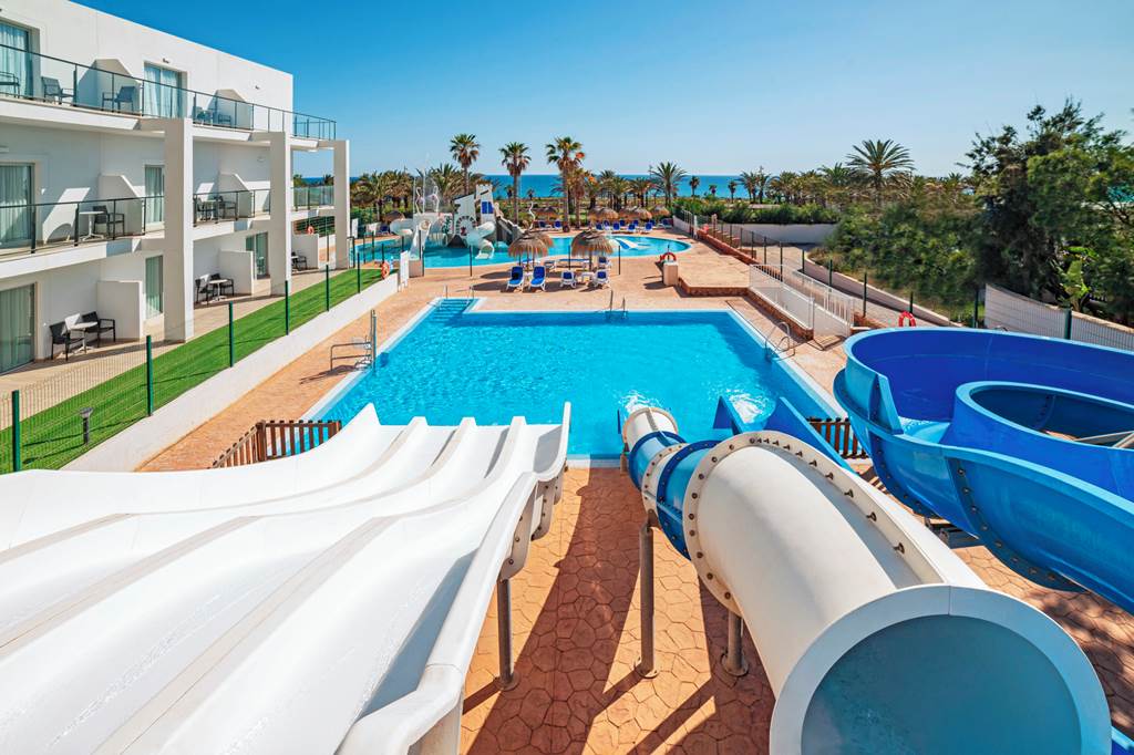 family friendly hotels with an indoor soft play