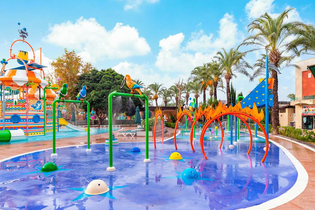 turkey hotel with kids club
