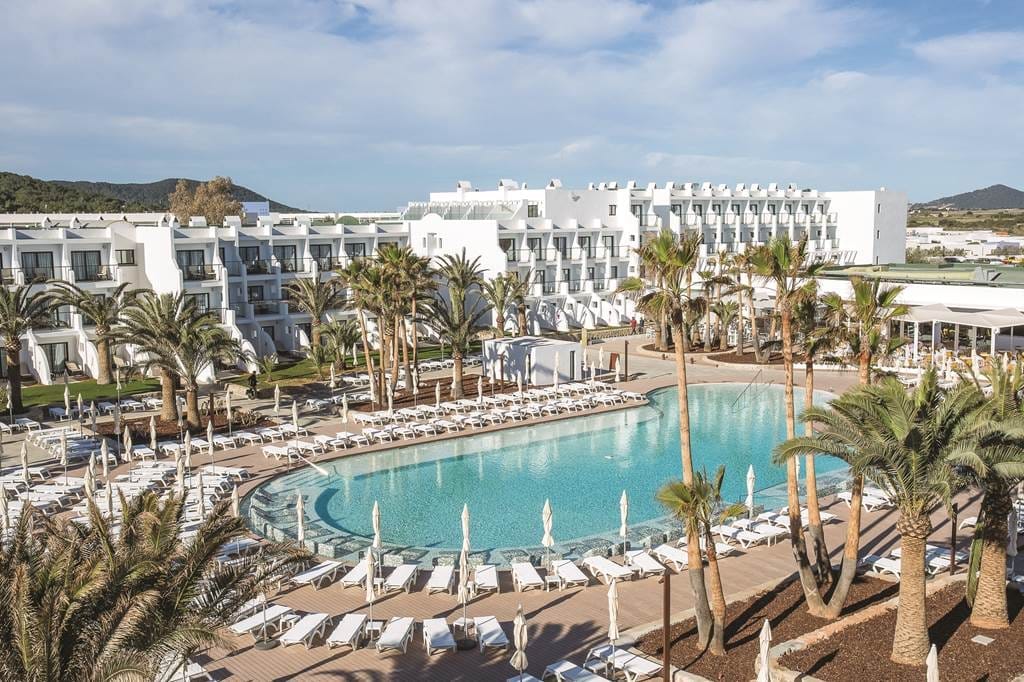 family friendly hotels with 24 hour all inclusive
