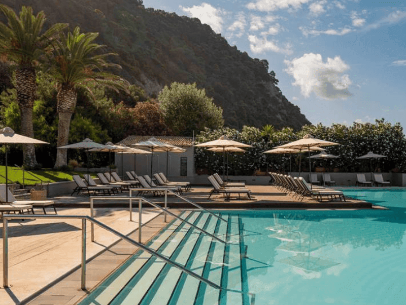 baby friendly hotel corfu