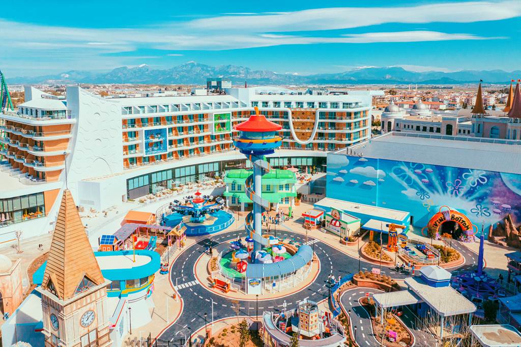 toddler-friendly holidays for 1-year olds: