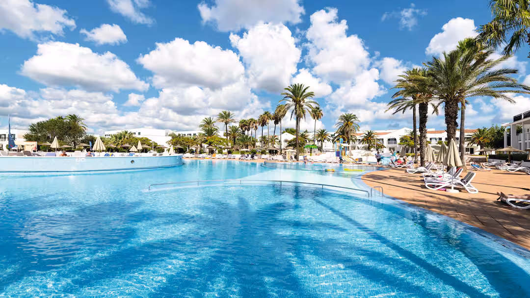 menorca hotels with splash parks