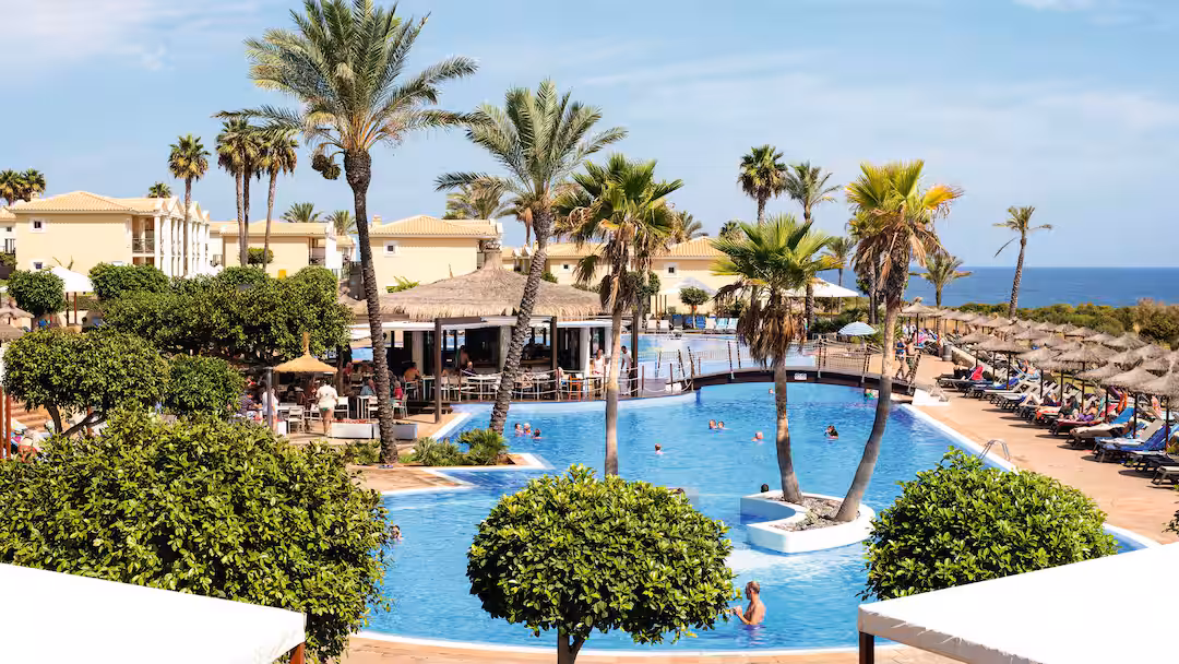 menorca hotels with splash parks