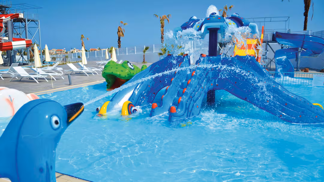 hotel with lazy rivers