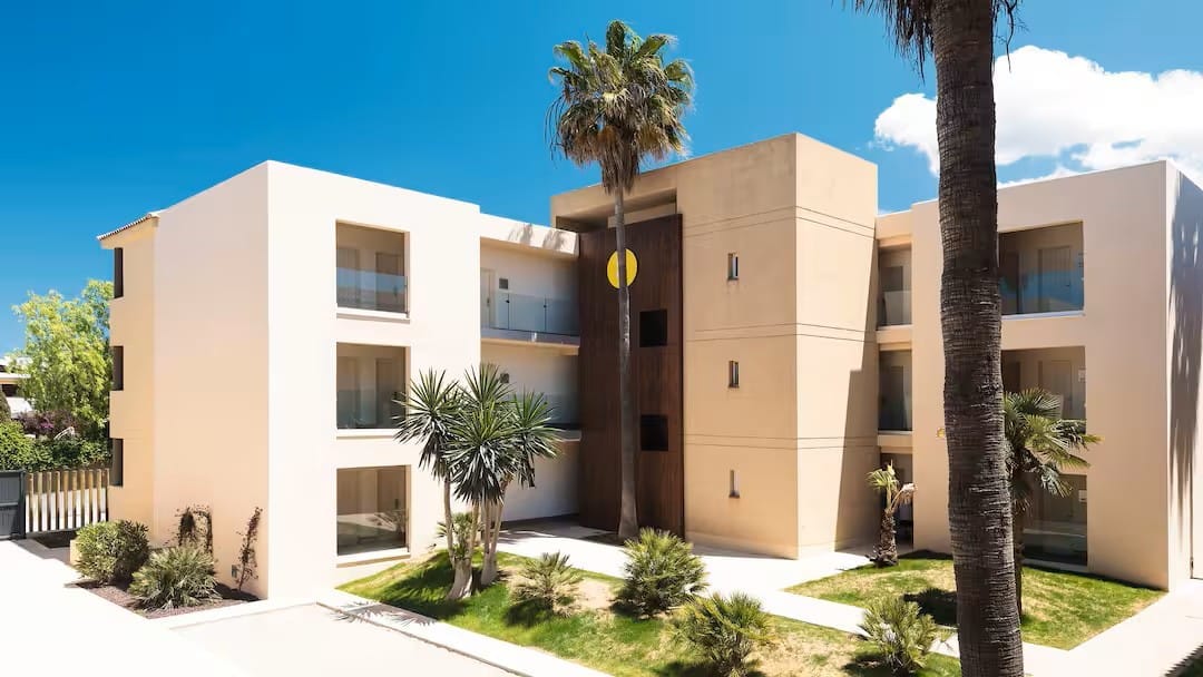 balearic hotels with short transfers