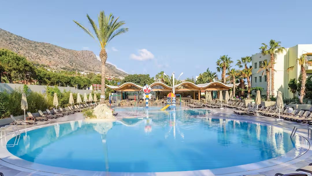 beachfront hotel in Greece