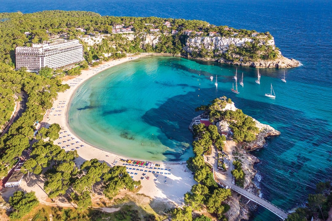 beachfront hotel for families