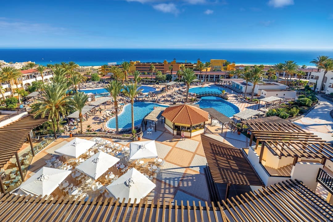 canary islands hotels with waterslides