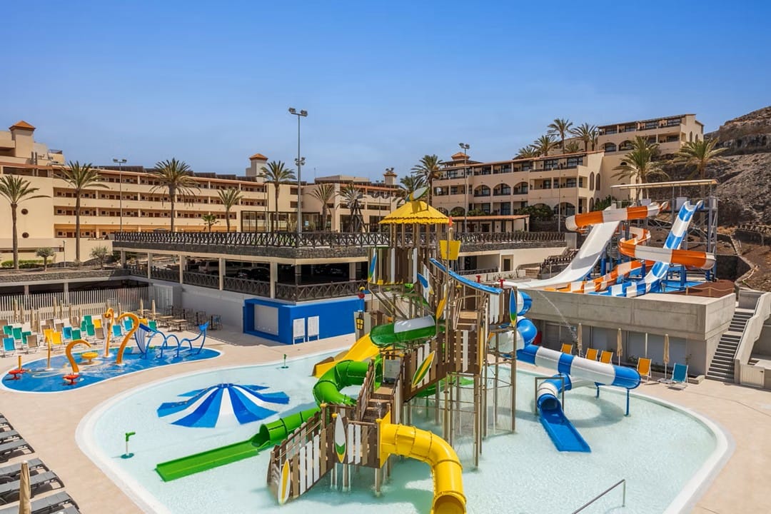 canary islands hotels with waterslides