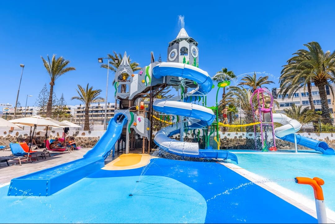 canary islands hotels with waterslides
